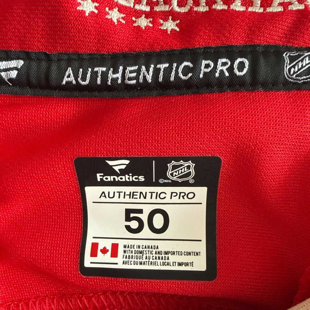 Chicago Blackhawks Red Hockey Jersey - Picture 3 of 8